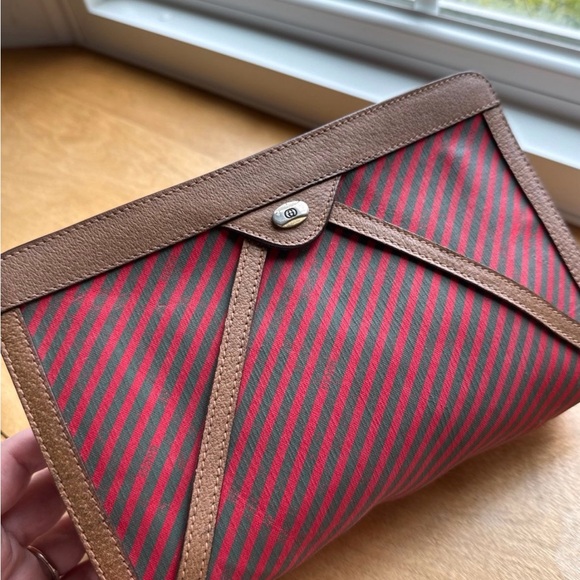 Gucci Red and Green Striped Bag - Picture 3 of 14